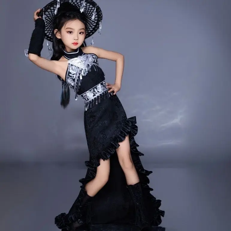 Terno infantil saia de trilha, - Ethnic Dress Fashion Show avaliação e preço