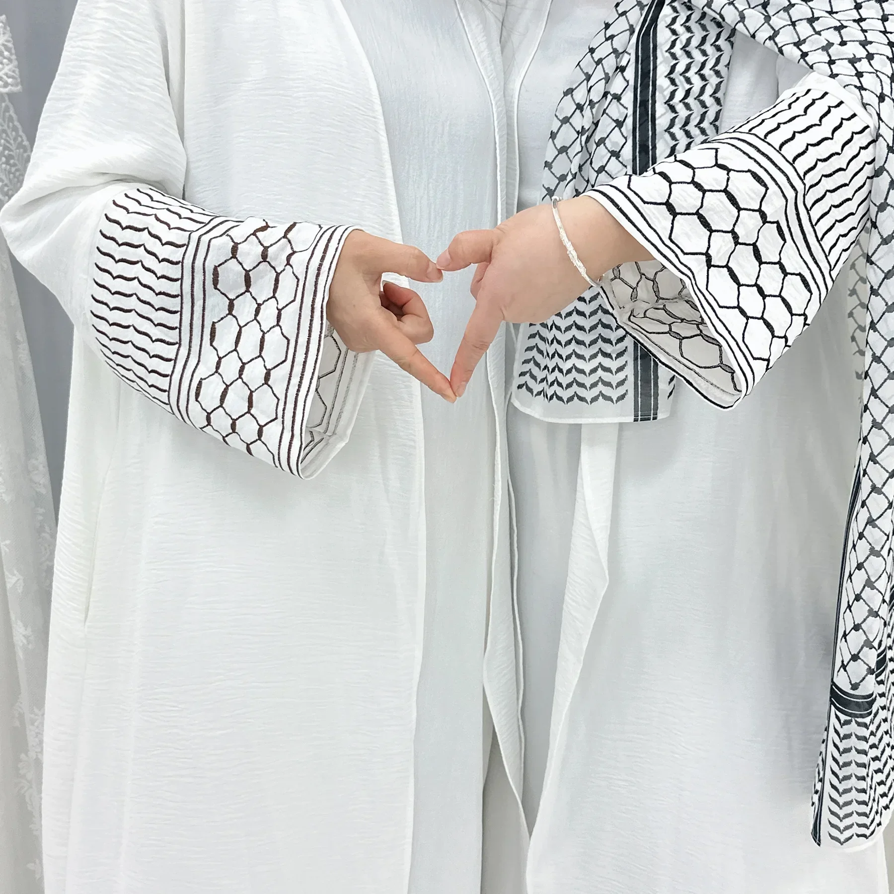 Abayas Eid Mubarak para Mulher - Jalabiya Women Arabic avaliação e preço